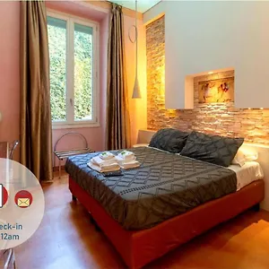 Aurora Garden - & Guest house